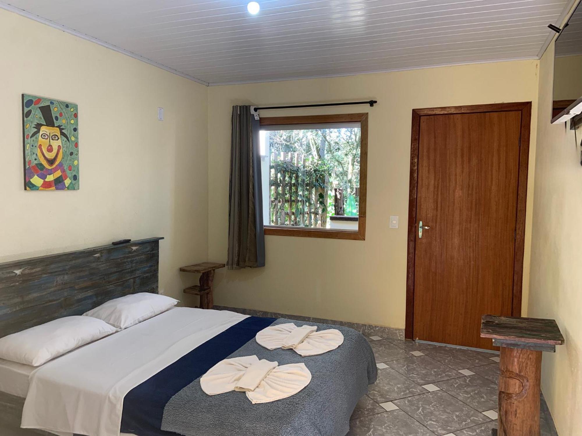 Pousada E Restaurante Casinha Velha Hotel Macacos  Bagian luar foto