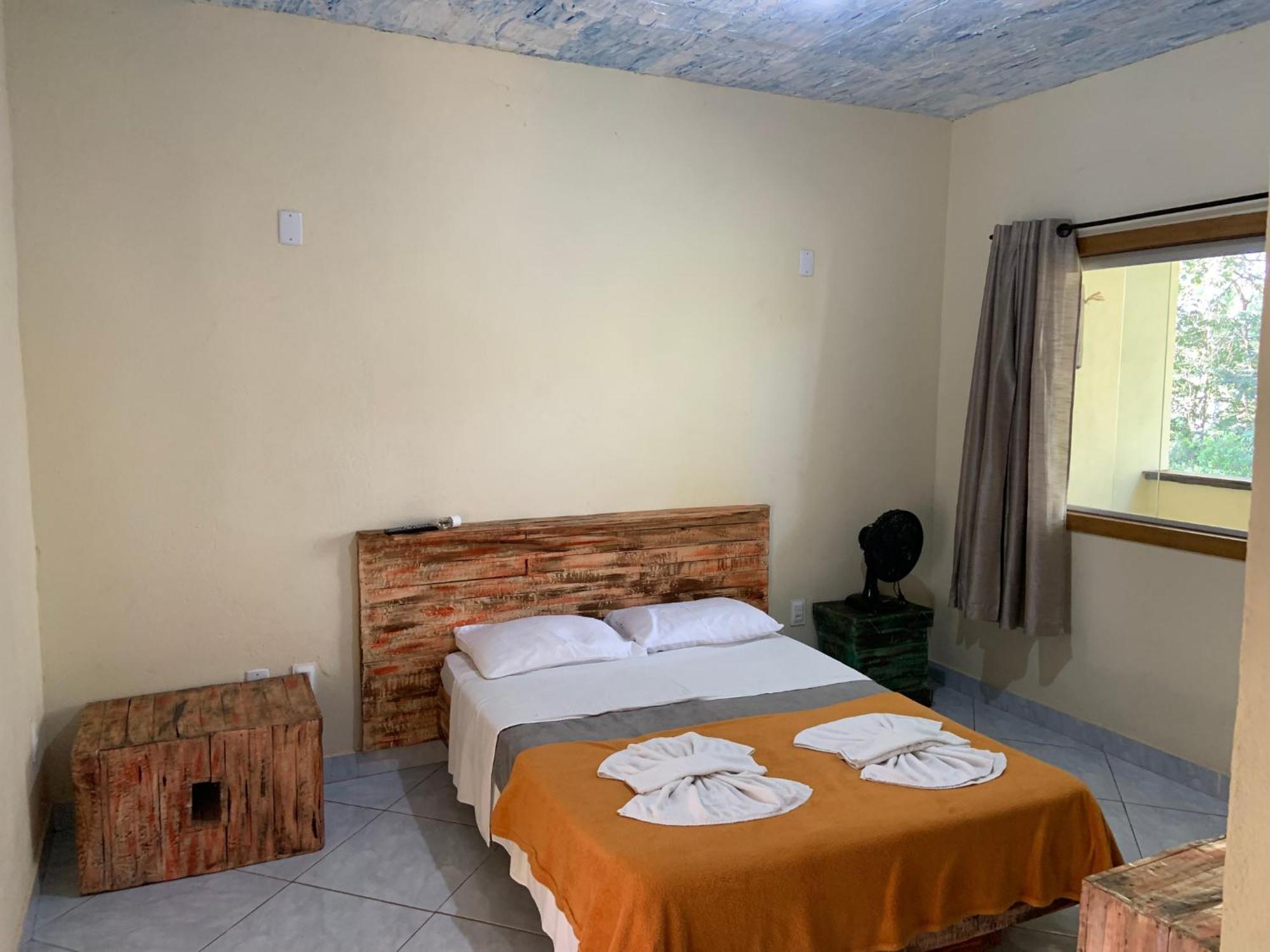 Pousada E Restaurante Casinha Velha Hotel Macacos  Bagian luar foto